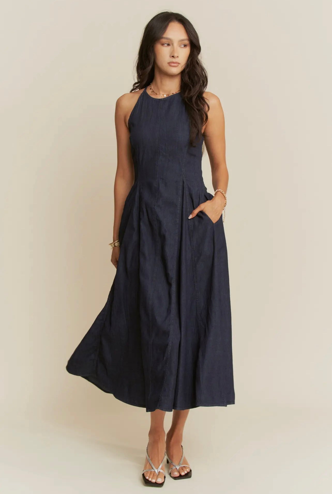 Helena Sleeveless Flare Maxi Dress